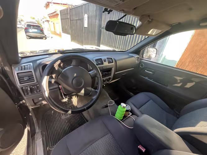 Chevrolet Colorado 2012 – SIN MULTAS – Mantenciones al día – Tapa rígida – Sensor de retroceso - 4x2 bencinera