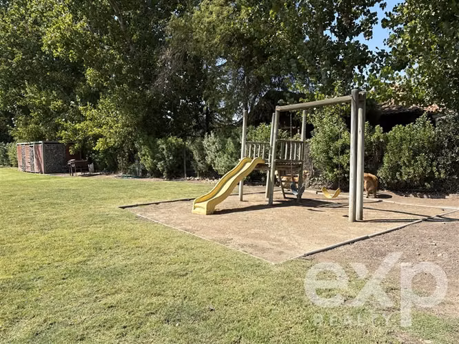 Casa en venta de 5D 5B parcela chicureo - Imagen 3