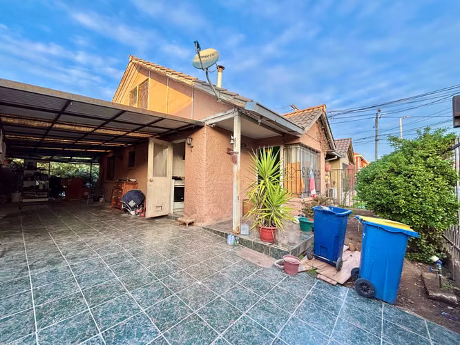 Casa Amplia con Gran Potencial $ (166812)