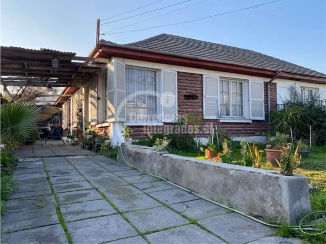 Casa en venta de 4 dorm. en Las Condes