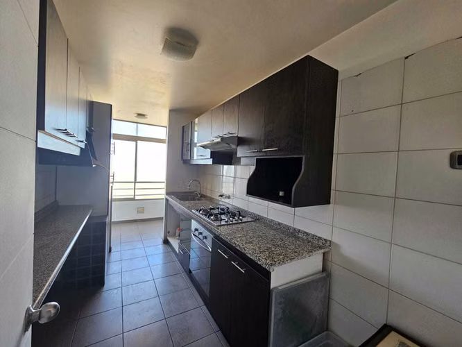 Arriendo Dpto Condominio Puerta Oriente (166811)