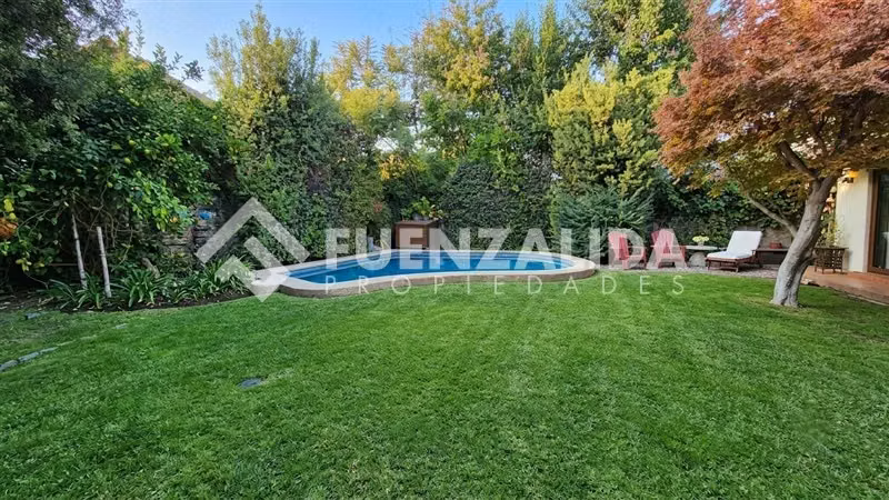 Casa en venta de 5 dorm. en Peñalolén - Imagen 9