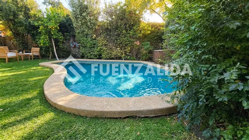 Casa en venta de 5 dorm. en Peñalolén - Imagen 8