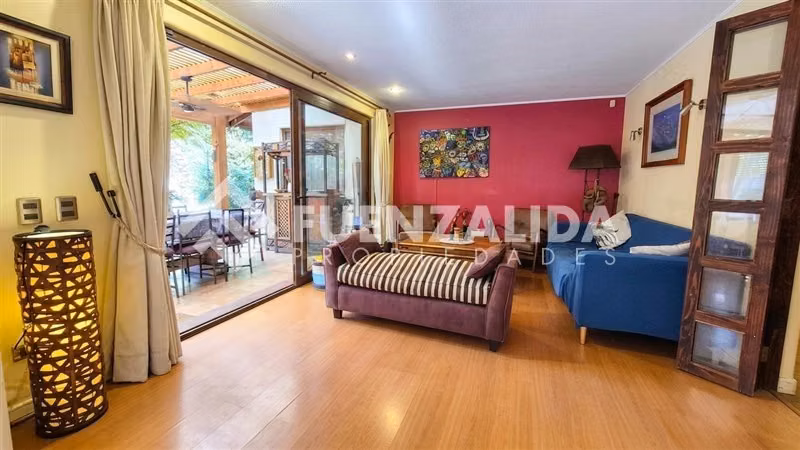 Casa en venta de 5 dorm. en Peñalolén - Imagen 4