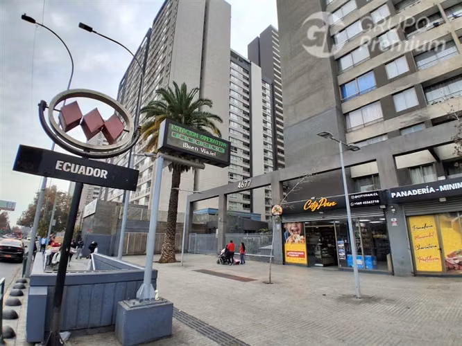 Departamento en venta de 2 dorm. en Estación Central