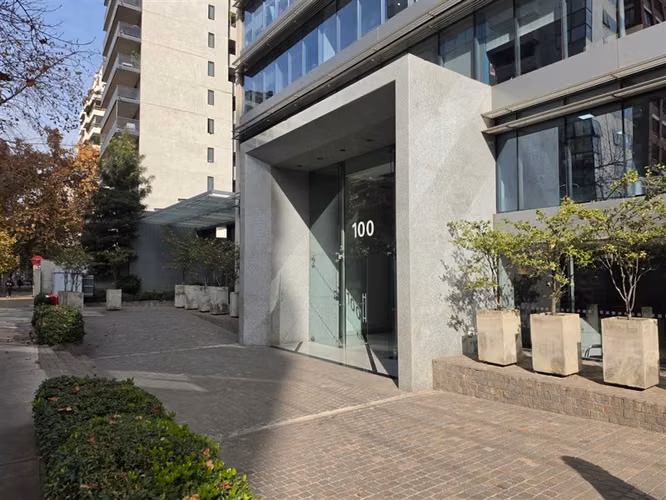 Oficina en arriendo en Las Condes