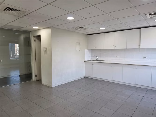 Oficina en arriendo en Las Condes