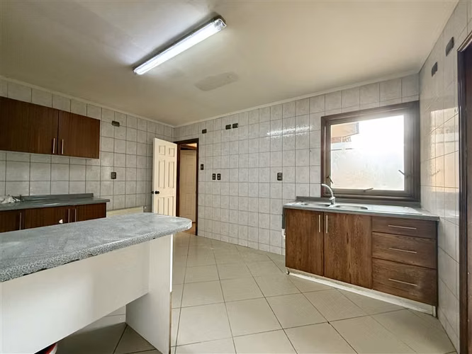 PROPIEDAD FULL COMODIDAD EN ARRIENDO - 3D 3B