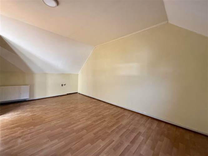 PROPIEDAD FULL COMODIDAD EN ARRIENDO - 3D 3B