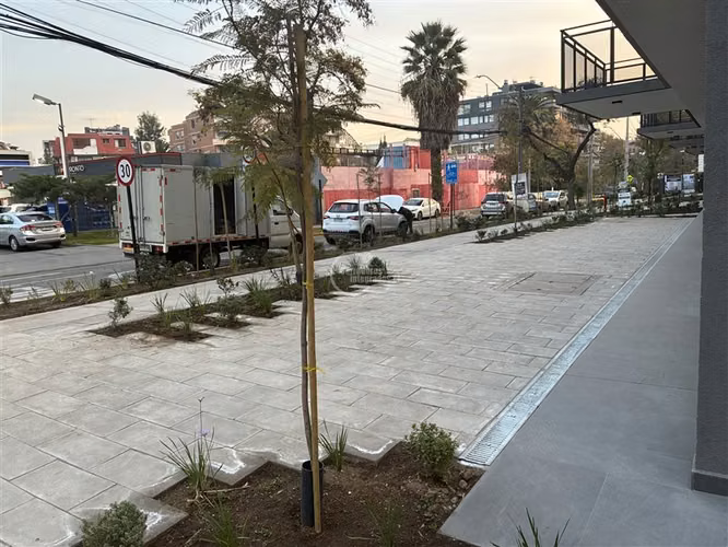 Local Comercial en arriendo en Providencia - Imagen 17