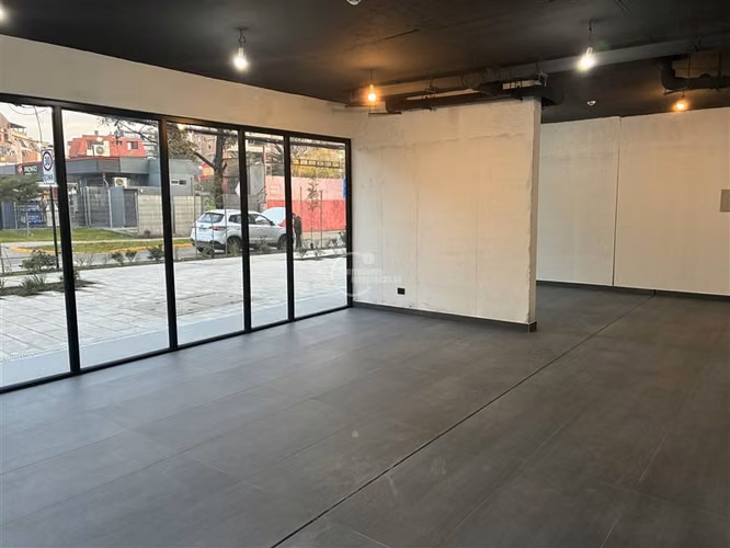 Local Comercial en arriendo en Providencia - Imagen 10