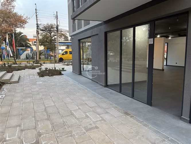 Local Comercial en arriendo en Providencia - Imagen 4