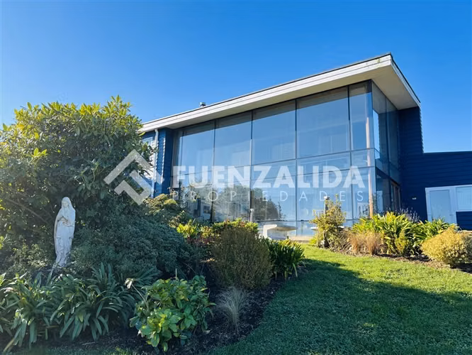 2 Casas en venta de 4 dorm. en Puerto Varas
