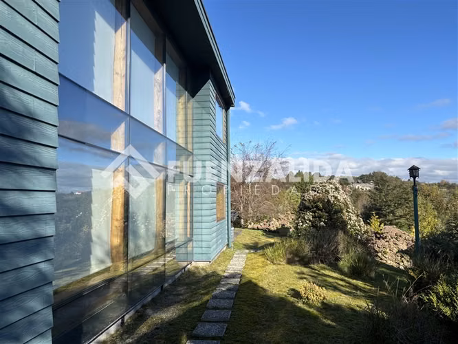 2 Casas en venta de 4 dorm. en Puerto Varas