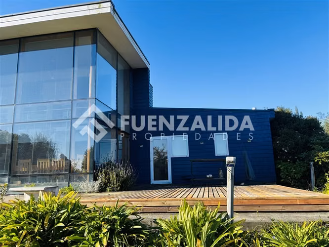 2 Casas en venta de 4 dorm. en Puerto Varas