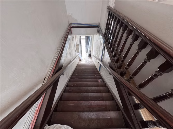 Bella casona en venta de 12 dorm barrio universitario