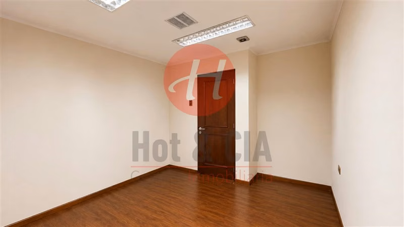 Oficina en Venta Centro de Temuco 42 m, 2 Privados