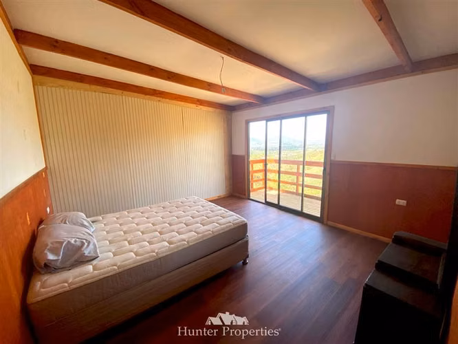 Casa en arriendo de 6 dorm. en Villa Alemana