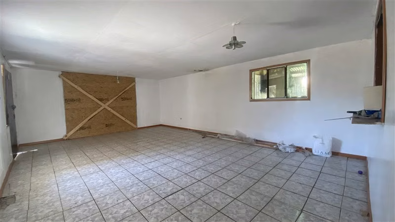 Casa en venta de 3 dorm. en María Pinto