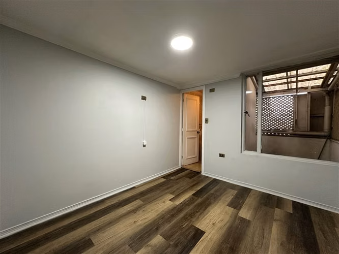 Arriendo Oficina pequeña en Anibal Pinto, Concepción