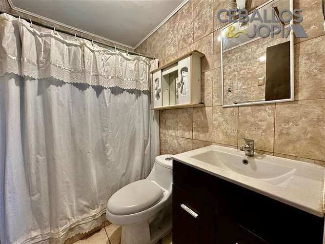 Casa en venta de 2 dorm. en Limache