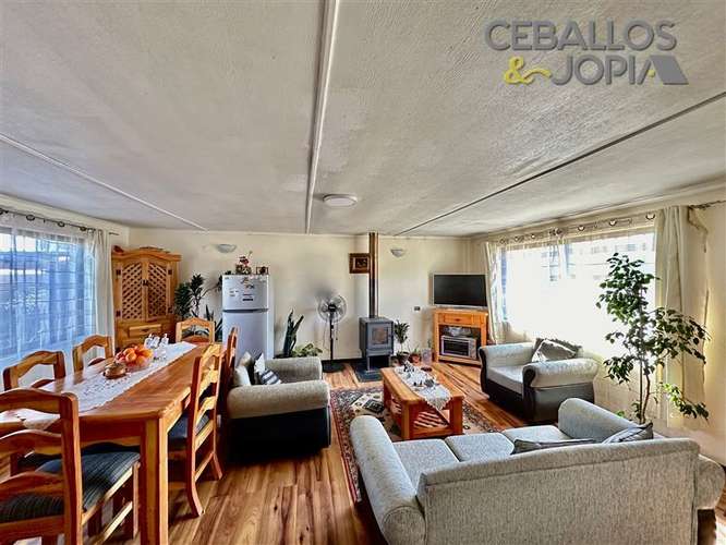 Casa en venta de 2 dorm. en Limache