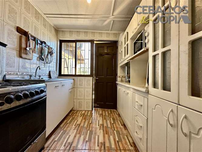 Casa en venta de 2 dorm. en Limache
