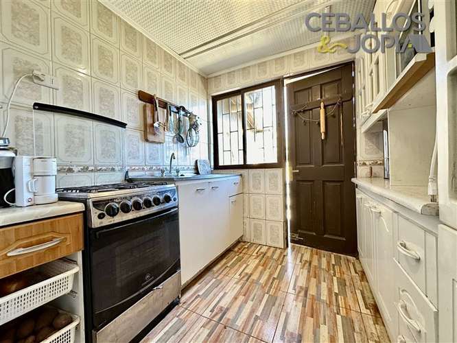 Casa en venta de 2 dorm. en Limache