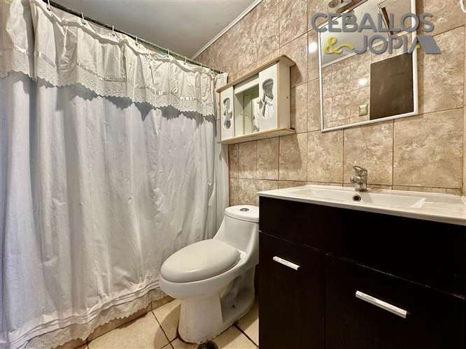 Casa en venta de 2 dorm. en Limache
