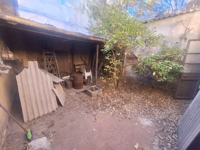 Inmueble de uso comercial (sector Republica)