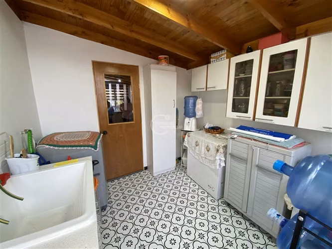Casa en venta de 3 dorm. en La Florida