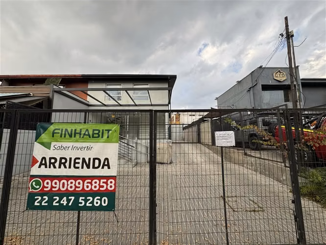 Excelente Local, impecable estado en Vitacura