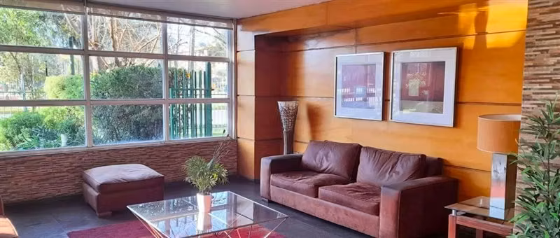 Venta Depto 2 dorm. 1 baño con piscina en Ñuñoa