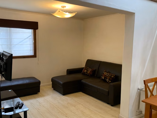 PRECIOSO Y COMODO DEPARTAMENTO PARA PERSONA SOLA O PAREJAS SIN HIJOS