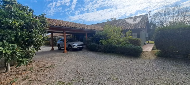 Parcela de 5.159 m con Piscina y Quincho Cerrado