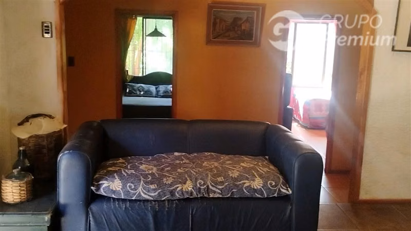 Parcela en venta en Curacaví 5300m2 +5d+3b+6est+1bodega