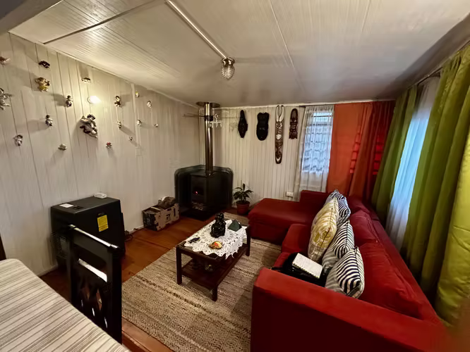 Vendo casa 2D 1B en Valdivia, a minutos del centro.