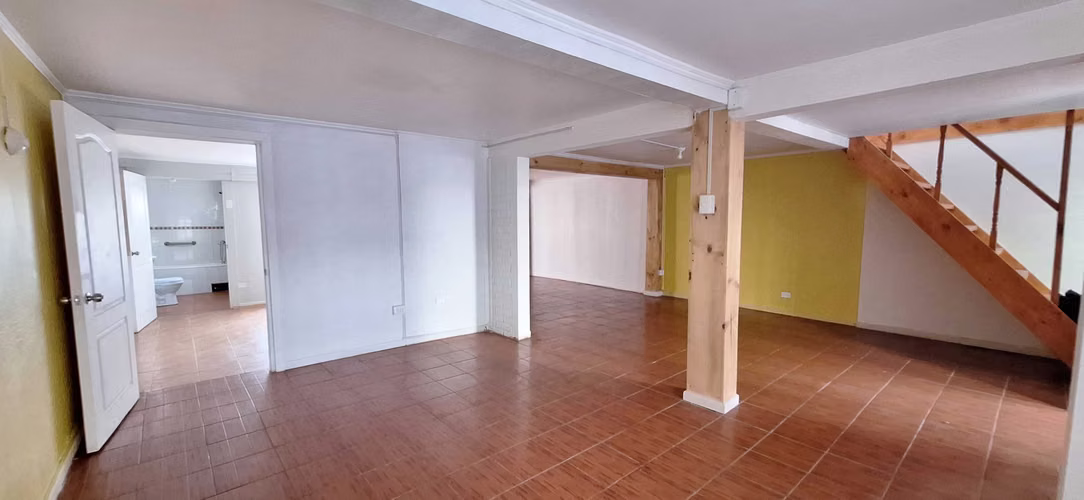 Casa Amplia en Las Compañias (166981)