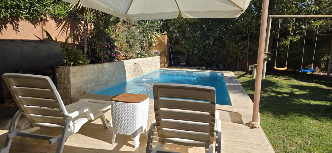 Propiedad en excelente estado 3D y piscina  (166986)