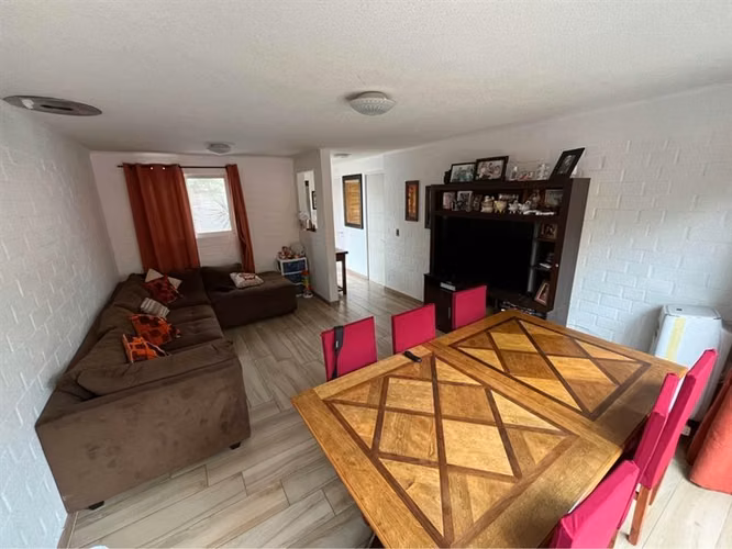 EN VENTA Casa 5D 3B, Plaza Viva Altos del Raco PTE.ALTO.
