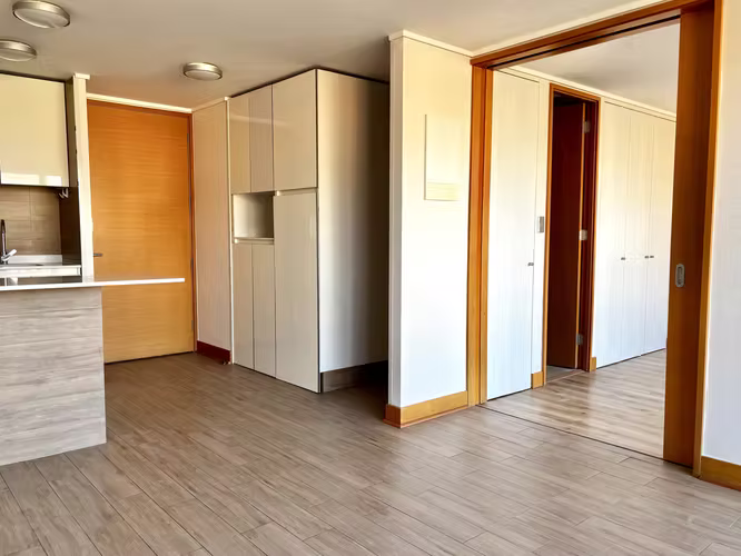 Departamento 1 dormitorio  en Venta vista despejada oriente Barrio Las Lilas, Providencia