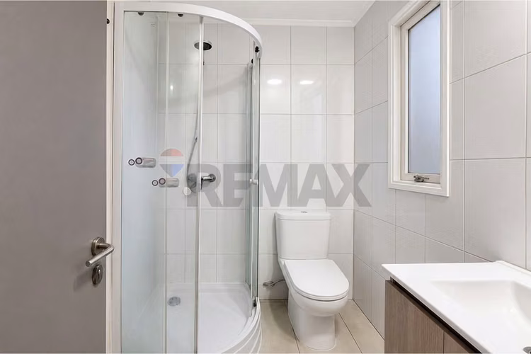 En venta depto. con terraza y jardín - Imagen 5