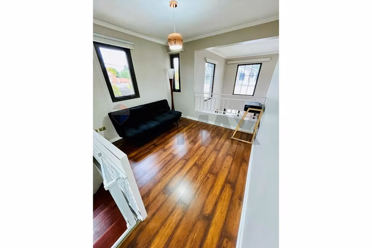 Casa en condominio de 4d+4b con moderno quincho