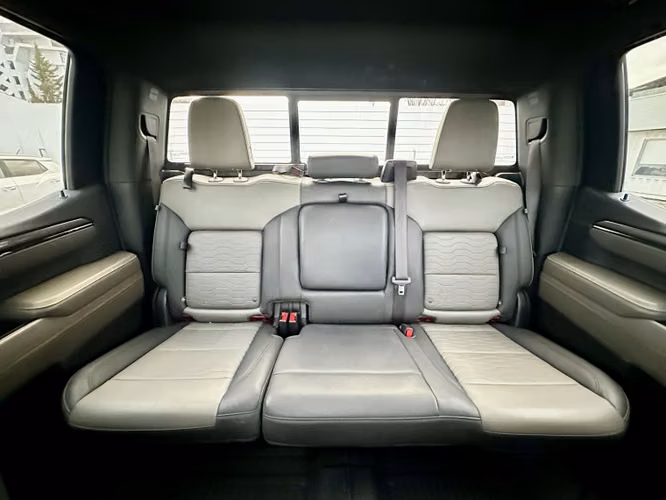 Chevrolet Silverado 6.2 Aut 2024 - Imagen 19