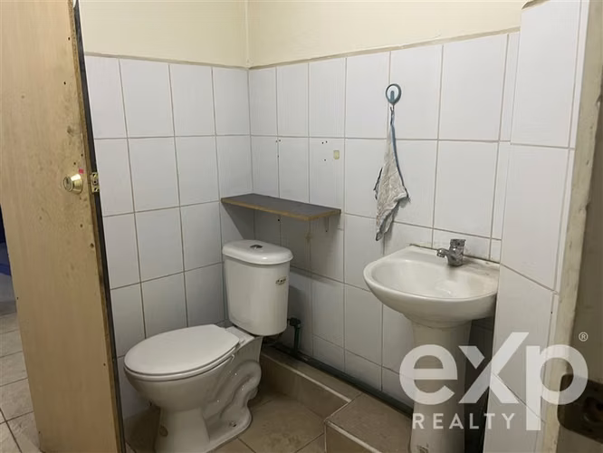 Local comercial 352 mts2, con bodega y ático - Imagen 28