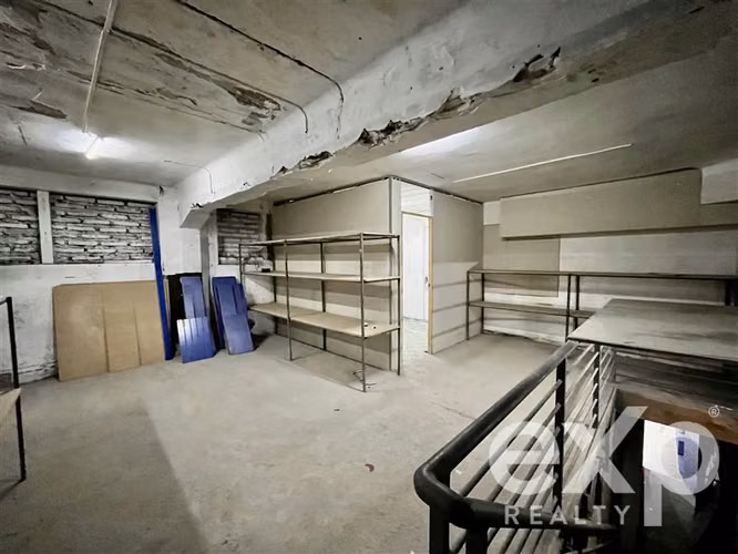 Local comercial 352 mts2, con bodega y ático - Imagen 15