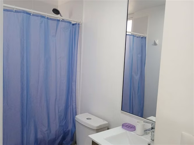 Dpto. en arriendo 3 dorm. 1 Baño GG.CC. Inc.