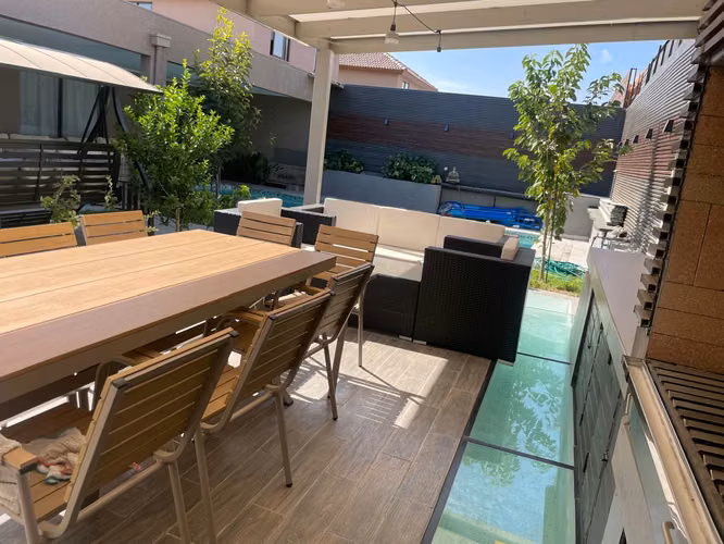 ARRIENDO CASA 3HAB 3BA COLINA