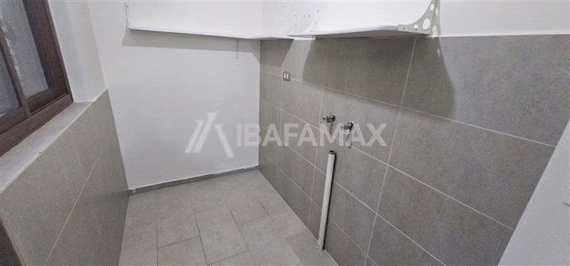 Departamento en venta de 2 dorm. El venado, San pedro