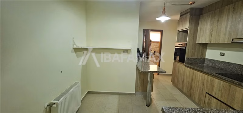 Departamento en venta de 2 dorm. El venado, San pedro